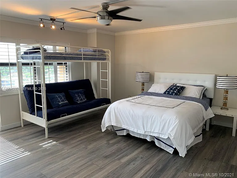 4900 N Ocean Blvd #1010 — Photo 13