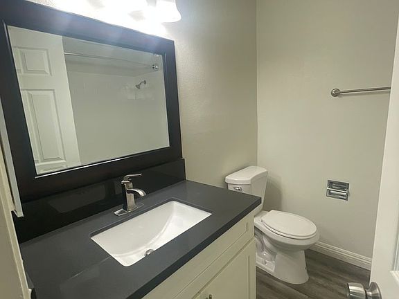 5th image of 6330 Newlin Ave APT 7