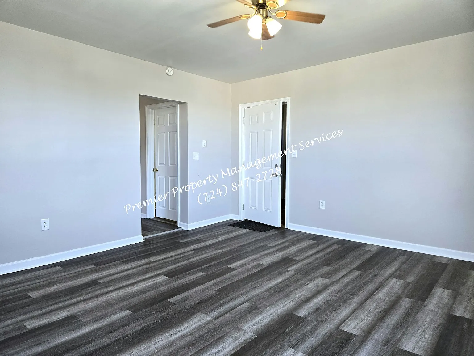 211 East Wallace Avenue, Unit 2 — Photo 4