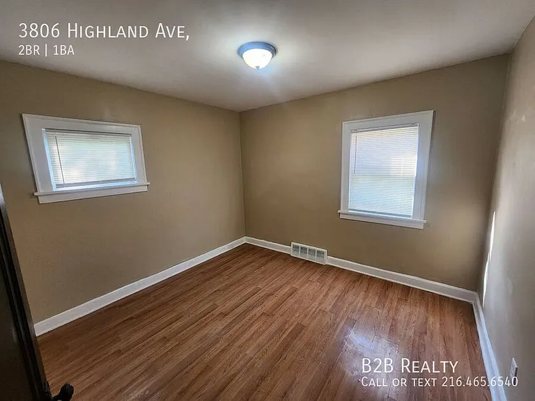 3806 Highland Rd — Photo 7