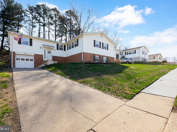 2nd image of 2917 Mattahoon Rd