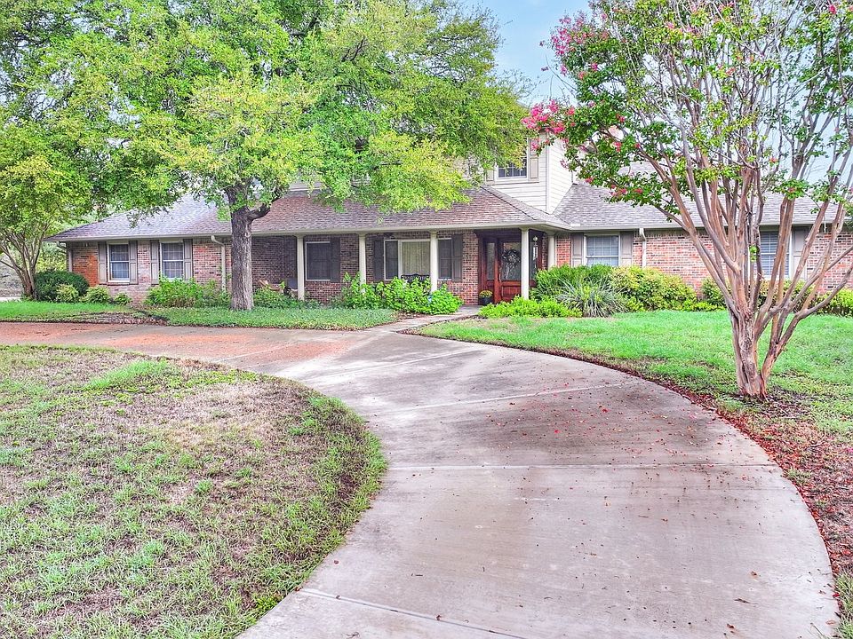 1st image of 213 W Terrace Ct
