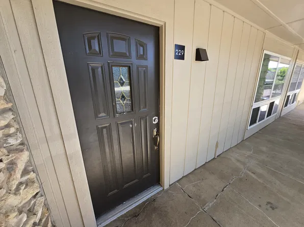 500 E Riverside Dr, Austin, TX