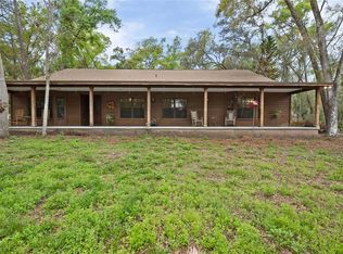 17055 Sweetwater Rd, Dade City, FL 33523