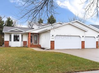 2716 38th Ave S, Fargo, ND 58104