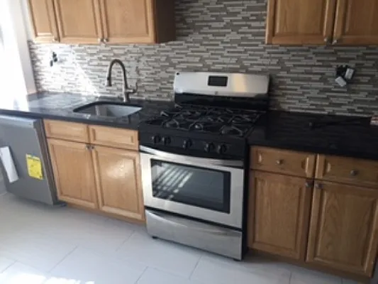 Rented by Rock Realty | media 20