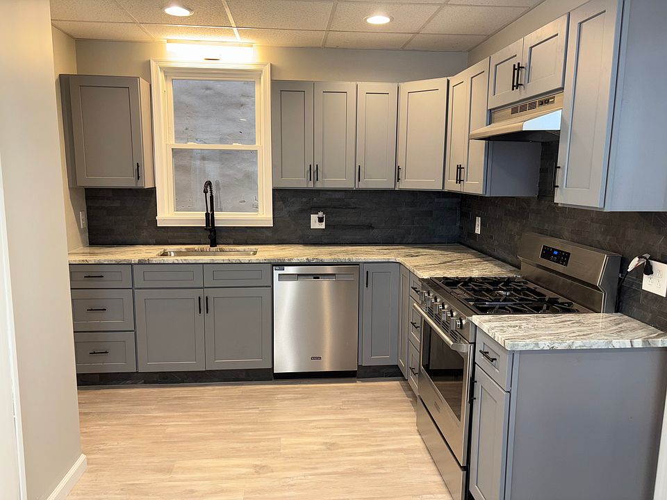 1st image of 55 Brown St Unit 1