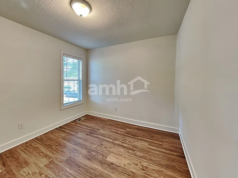 803 Delray Ln — Photo 15
