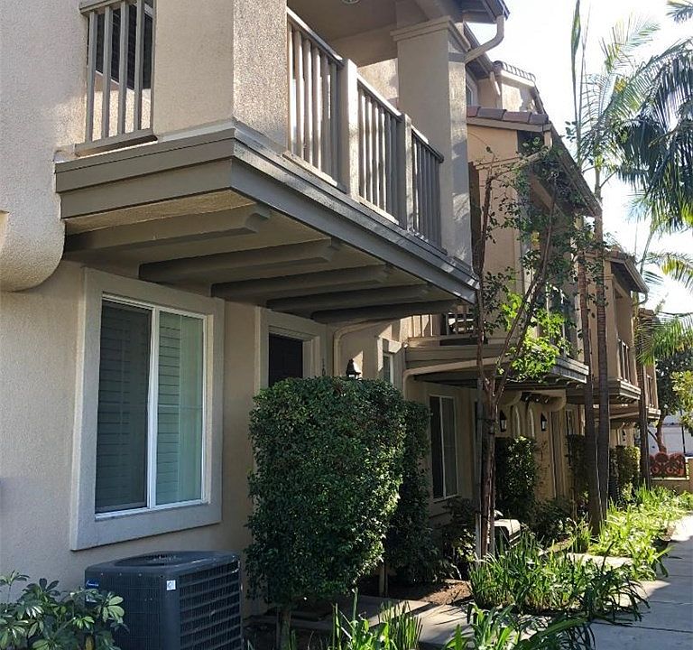 1st image of 720 S San Fernando Blvd APT 105
