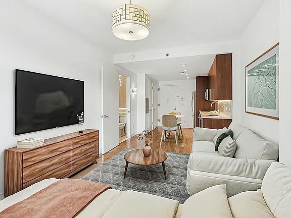 3rd image of 33 Caton Pl APT 1E
