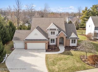 13282 Blaisdell Dr, Dewitt, MI 48820