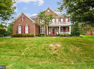 19371 Wrenbury Ln, Leesburg, VA 20175