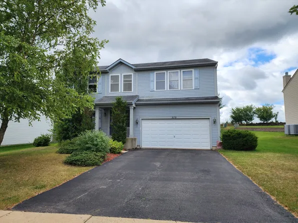 570 Collier Dr, Antioch, IL 60002