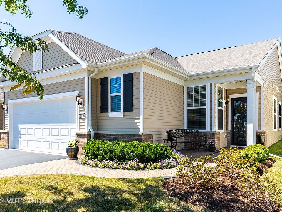 1st image of 2878 Stoney Creek Dr