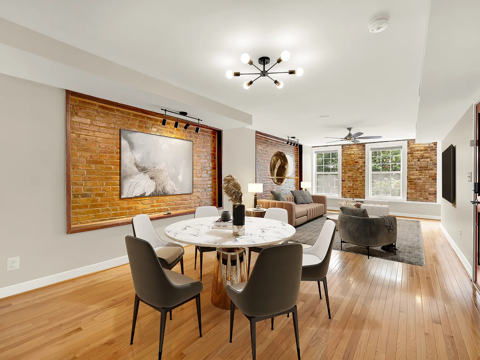 2 bed, 2.5 bath, 1600 sqft, $4,000 — Photo 4