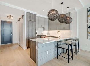 850 Central Ave #209, Naples, FL 34102