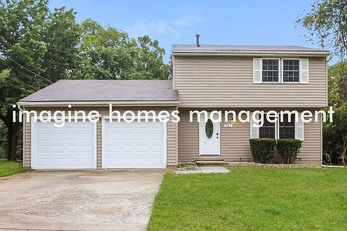 3 bed, 1.5 bath, 1416 sqft, $2,089 — Photo 1