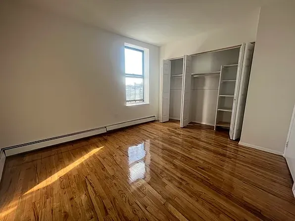 1348 Sheridan Avenue image 2 of 3