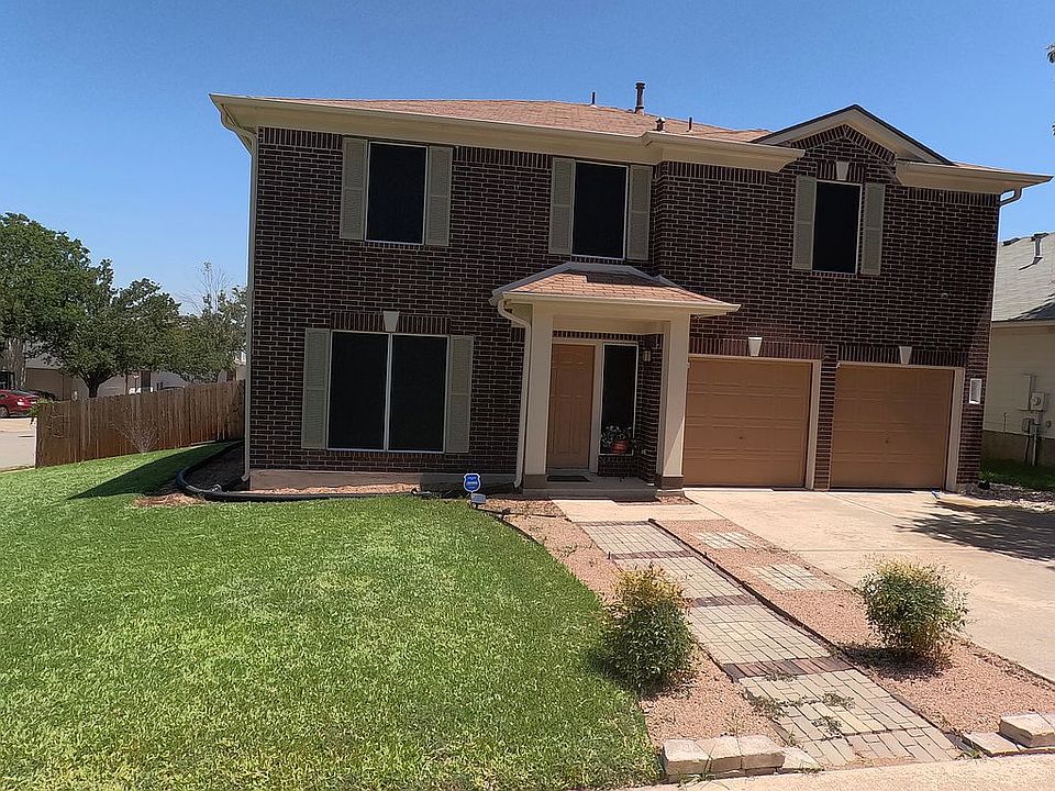 2nd image of 2000 Charlotte Way