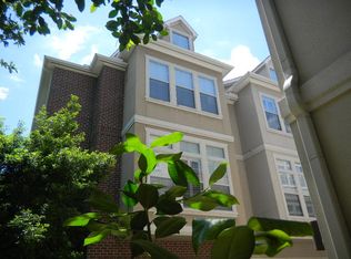 2128 Bancroft St, Houston, TX 77027