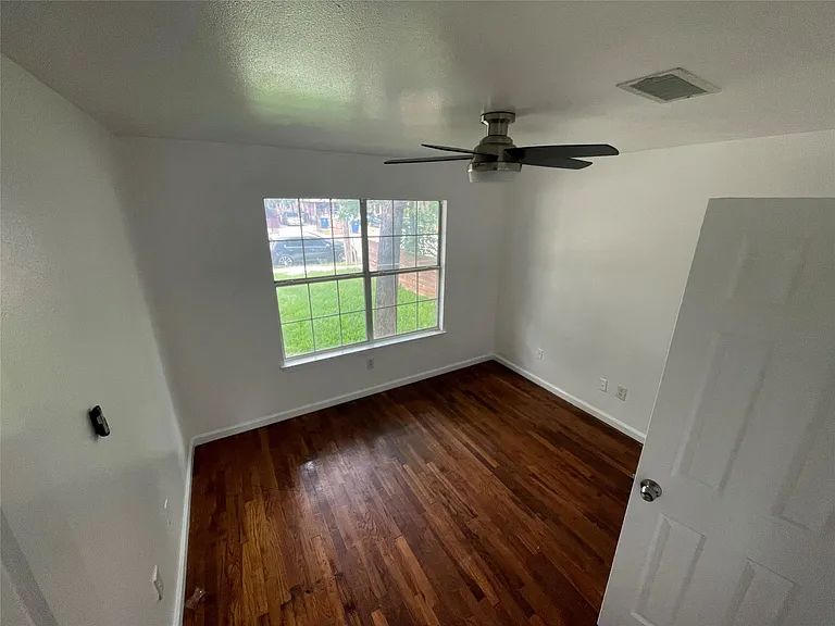 2808 Lyons Rd #A — Photo 10