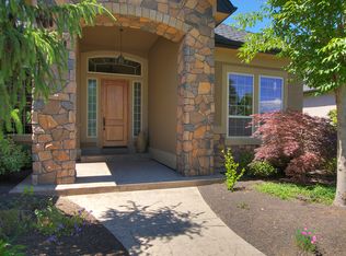 458 E Lake Briar Ln, Eagle, ID 83616