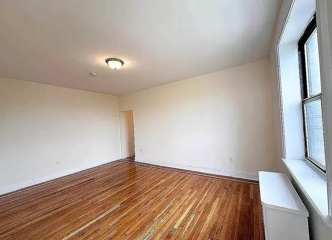 514 East 81st Street — Photo 4