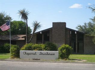 100 Royal Way Dr, Del Rio, TX 78840