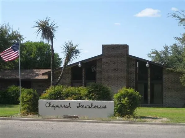 100 Royal Way Dr, Del Rio, TX 78840
