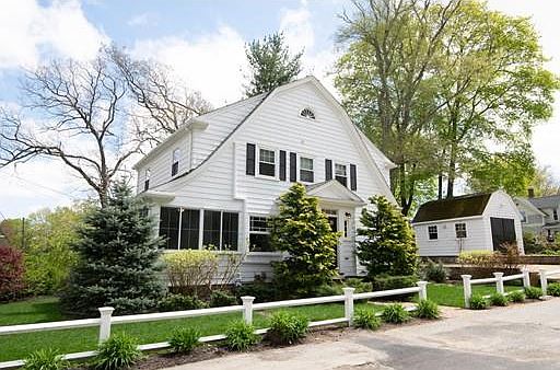 3rd image of 25 Morse Ave