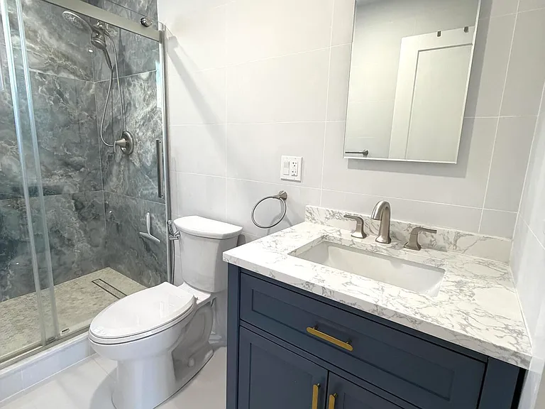 35 Sternberger Ave #L — Photo 7