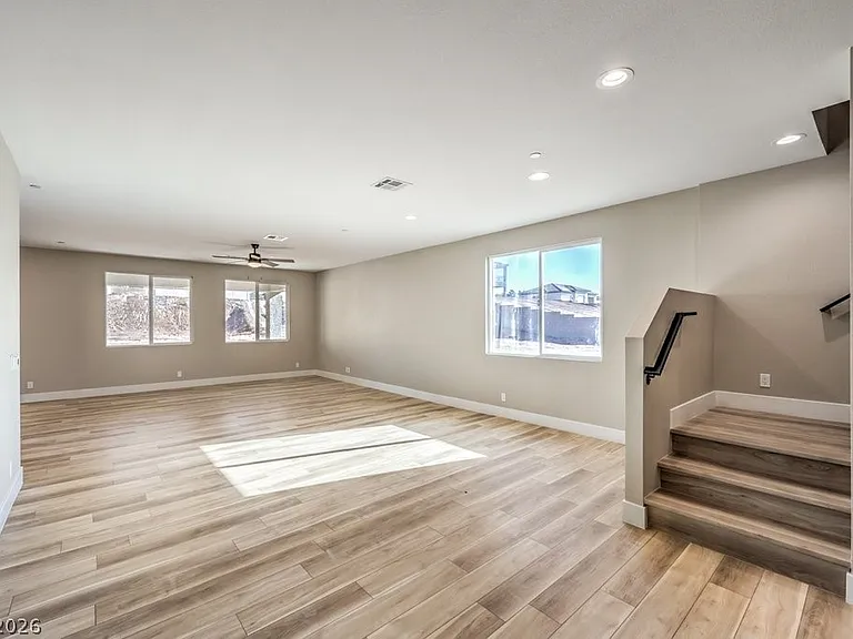 729 N Milan St — Photo 3