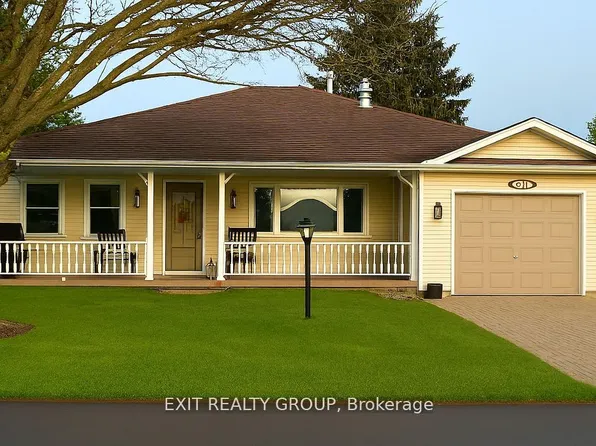 1 Quaker Ct, Prince Edward County, ON K0K 3L0