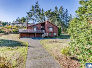 353 Brigadoon Blvd, Sequim, WA 98382