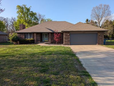 6949 W Cactus St, Springfield, MO, 65803