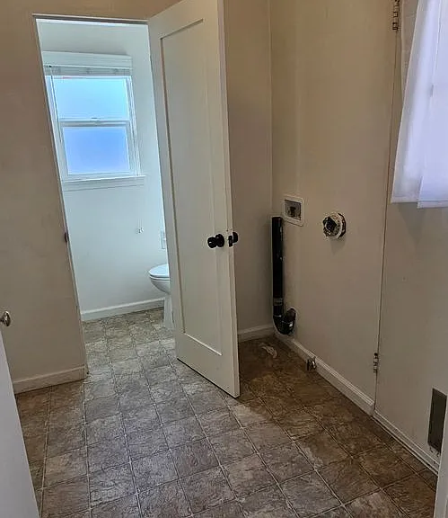 609 E Central Ave — Photo 16