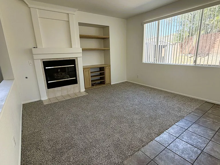 2424 Predera Ave — Photo 8
