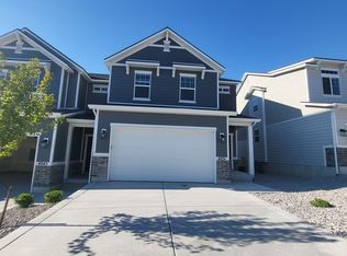 4051 W Harmony Dr, Lehi, UT 84043