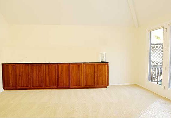 Main Floor Bonus 2