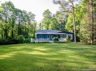 95 Cisco Rd, Asheville, NC 28805