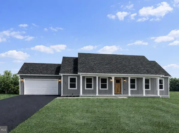 56 Friendship Dr, Martinsburg, WV 25405