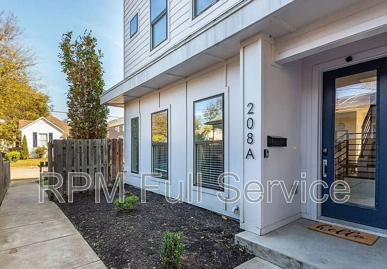 208 Myrtle St #A — Photo 1