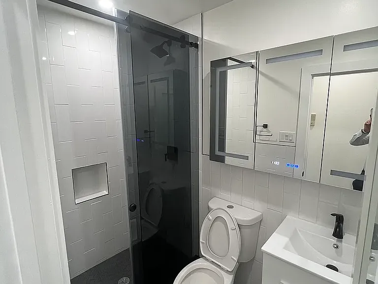 1623 2nd Ave #3S — Photo 6