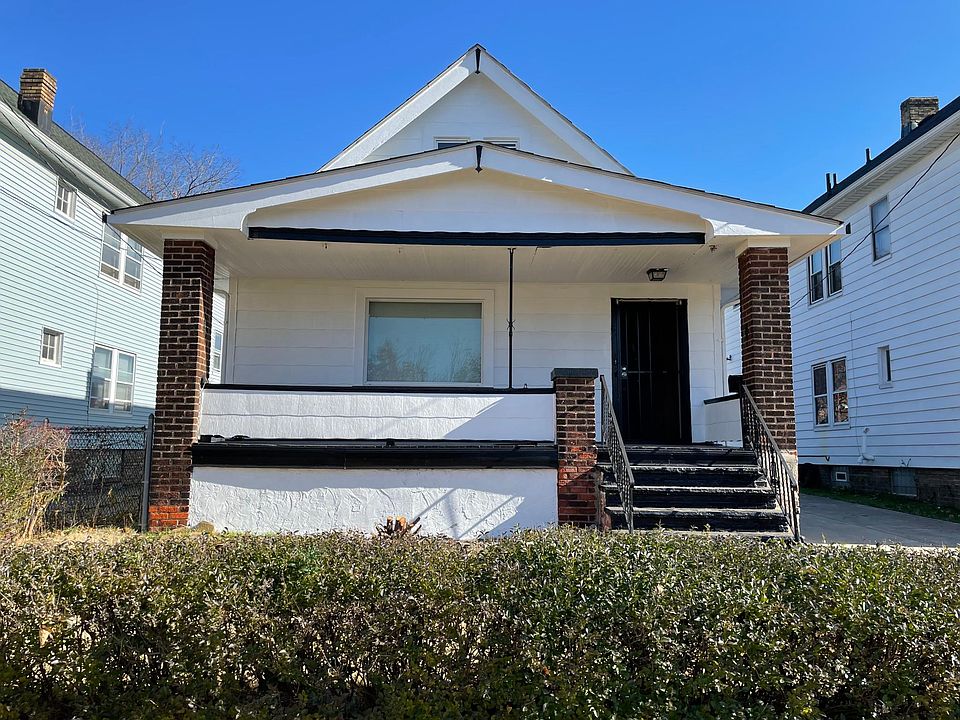 1st image of 3281 E 145th St