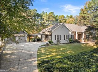 5243 Laurel Ter, Flowery Branch, GA 30542
