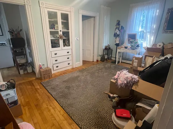 3 Rock St Floor 1, Middleboro, MA 02346