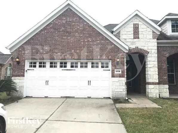 13738 Lake Livingston Dr, Houston, TX 77044