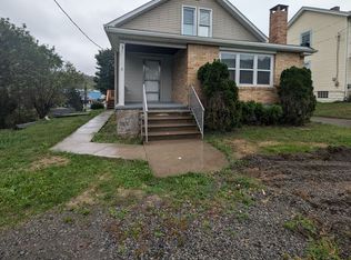 520 Frances St, Ellwood City, PA 16117