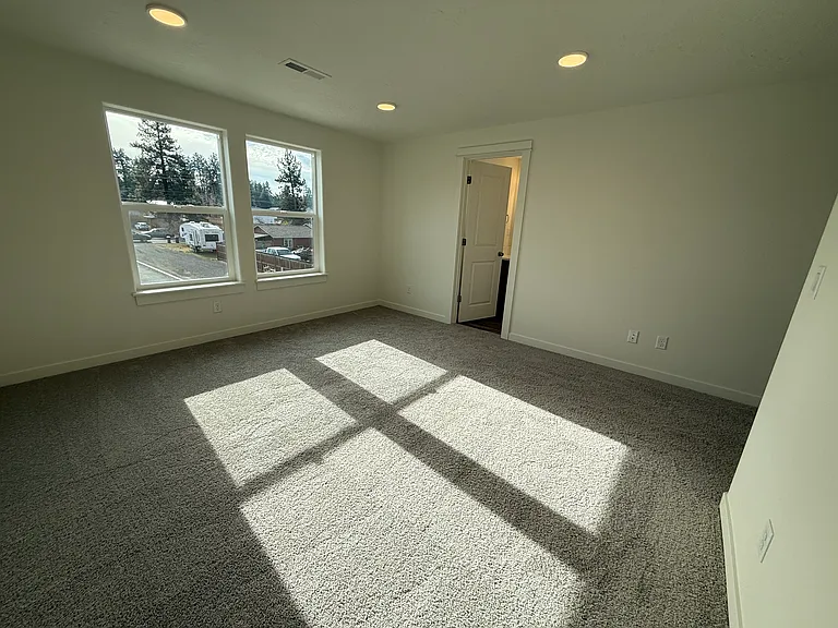Brosterhous Townhomes — Photo 20