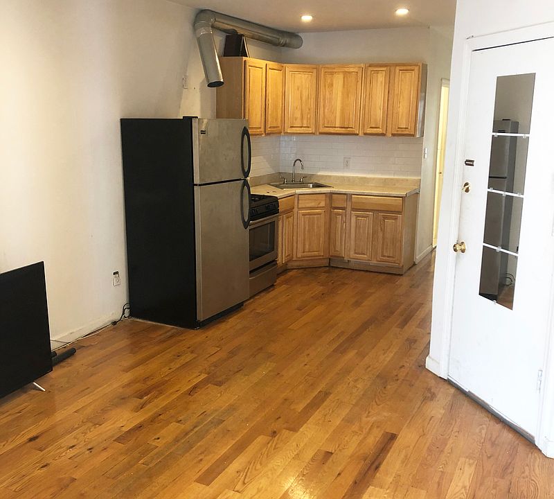 1st image of 197 Wyckoff Ave #2A